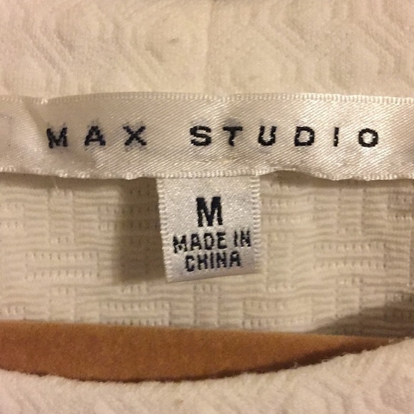 MAX studio cream basket weave textured short sleeve crop top size Medium. - Picture 3 of 13